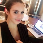 Luuna - Milf à Messancy Profil de Luuna, 27 ans, Milf à Messancy (Luxembourg)